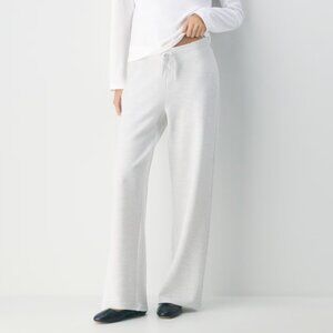Aritzia New Wafflex Pant in Heather Chrome White, XS, Heather Grey Sweatpants